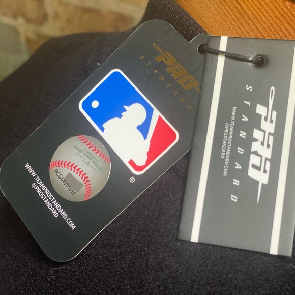 MLB CHICAGO WHITE SOX CLASSIC WOOL MEN'S VARSITY JACKET - Picture 4 of 11